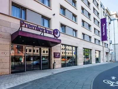 Premier Centre 3*