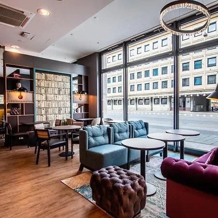 Premier Centre Hotel