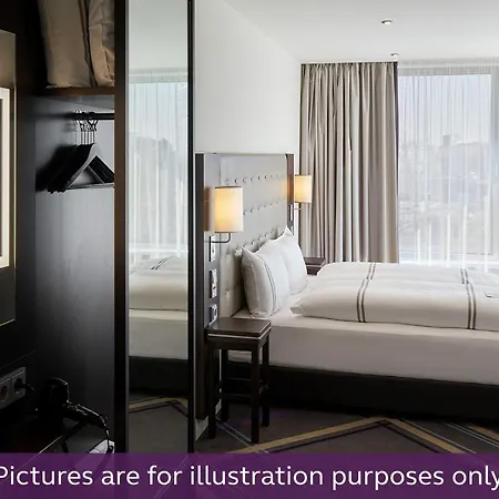 Premier Centre Hotel 3*